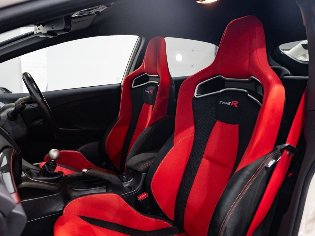 Used Honda Civic 2016 for sale - 77677228: Photo 29