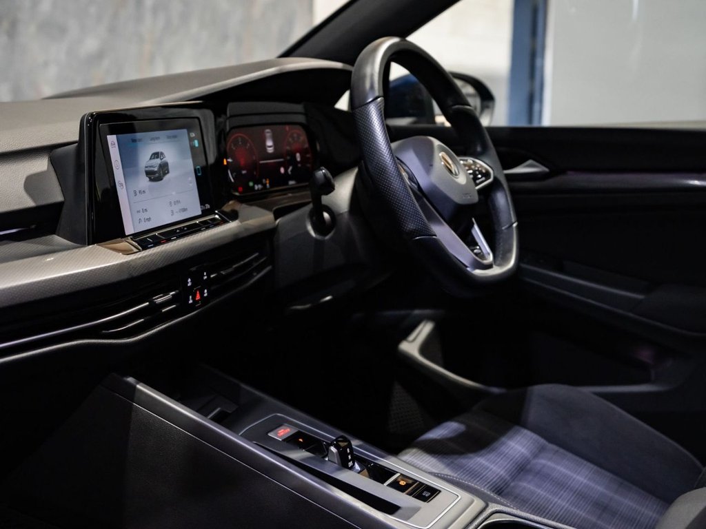 Used Volkswagen Golf 2021 for sale - 77677223: Photo 25