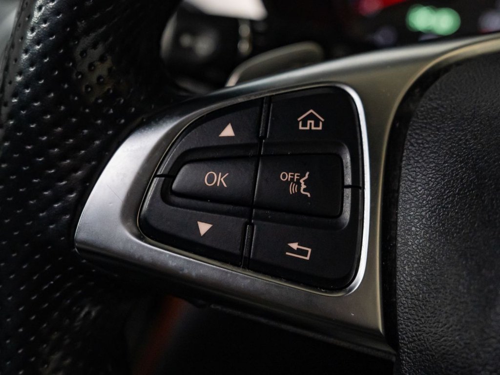 Used Mercedes-Benz GLC 2019 for sale - 77677204: Photo 28