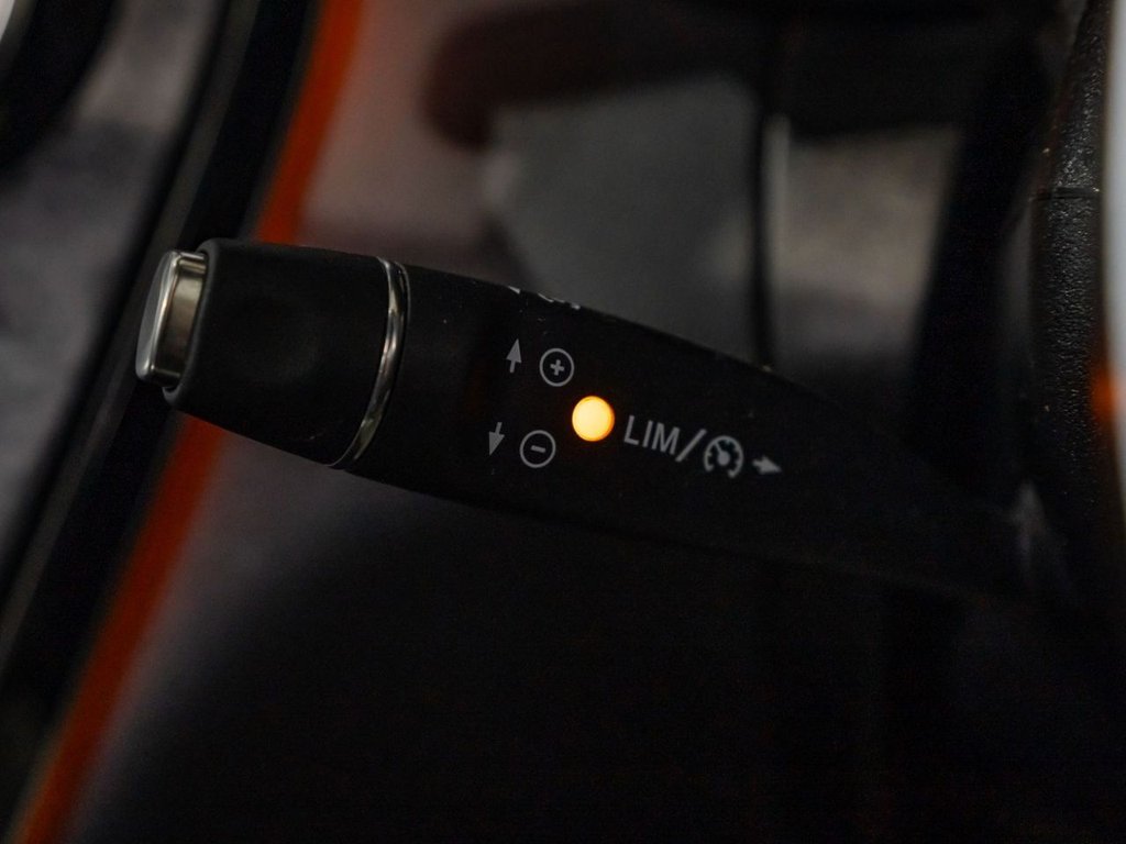 Used Mercedes-Benz GLC 2019 for sale - 77677204: Photo 34