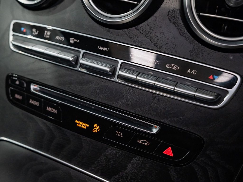 Used Mercedes-Benz GLC 2019 for sale - 77677204: Photo 36