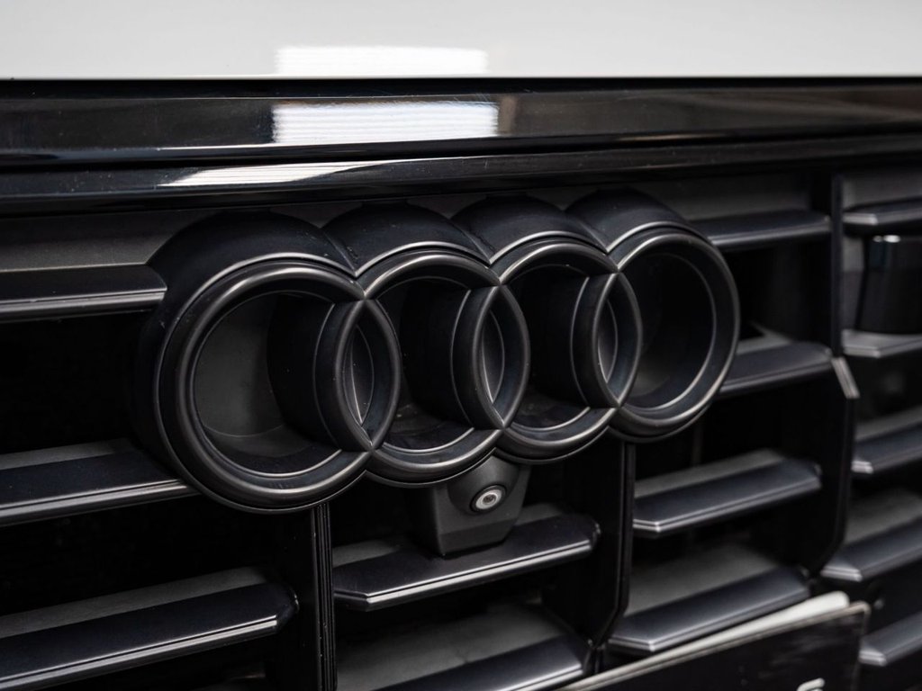 Used Audi Q8 2018 for sale - 77677176: Photo 5