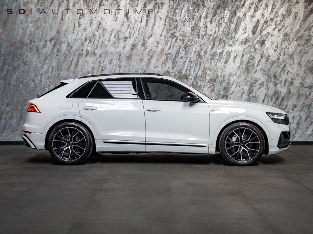 Used Audi Q8 2018 for sale - 77677176: Photo 8