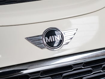 Used MINI Clubman 2017 for sale - 78200630: Photo