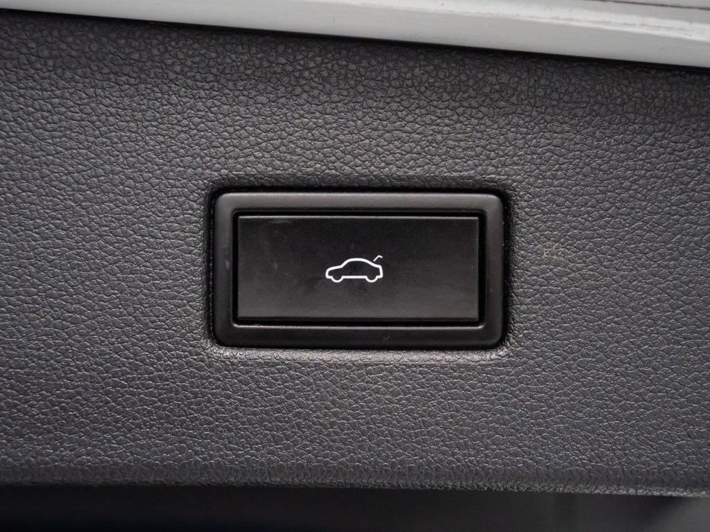 Used Volkswagen Tiguan 2019 for sale - 77677175: Photo 25