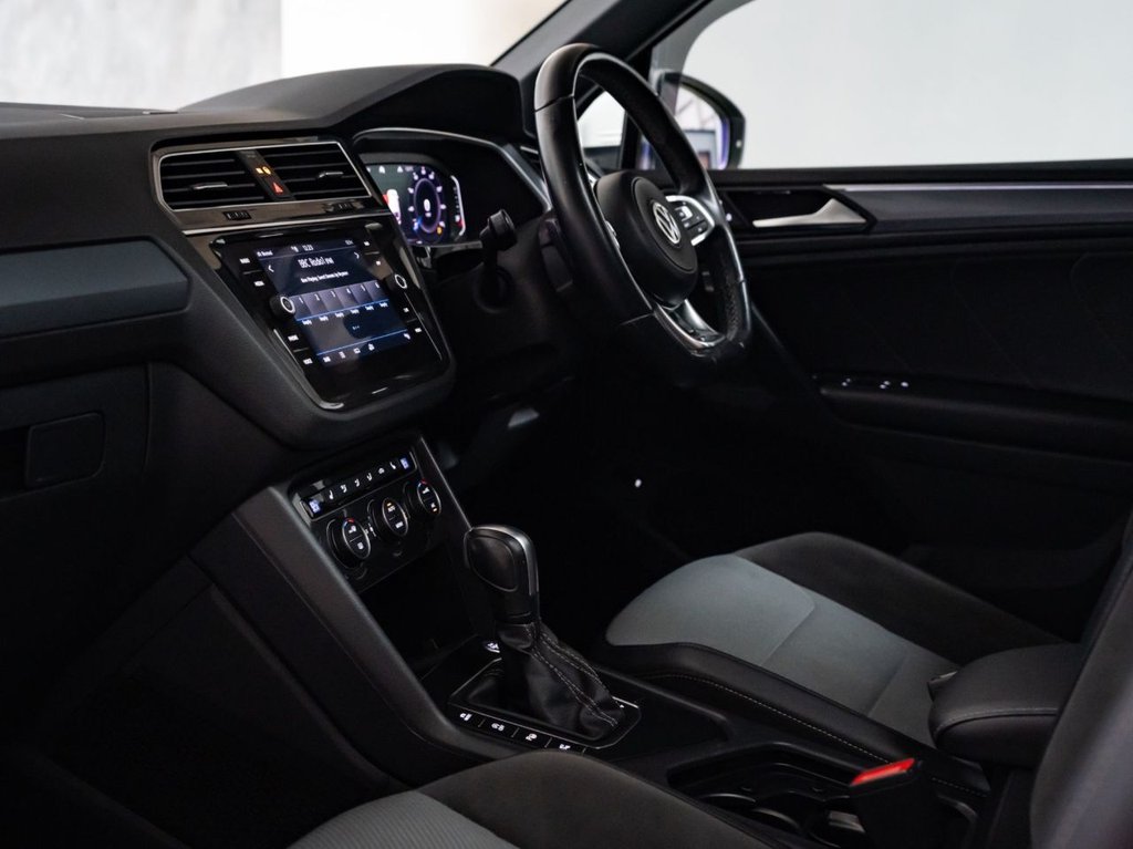 Used Volkswagen Tiguan 2019 for sale - 77677175: Photo 27