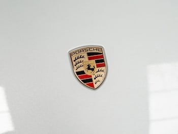 Used Porsche Taycan 2024 for sale - 78762508: Photo