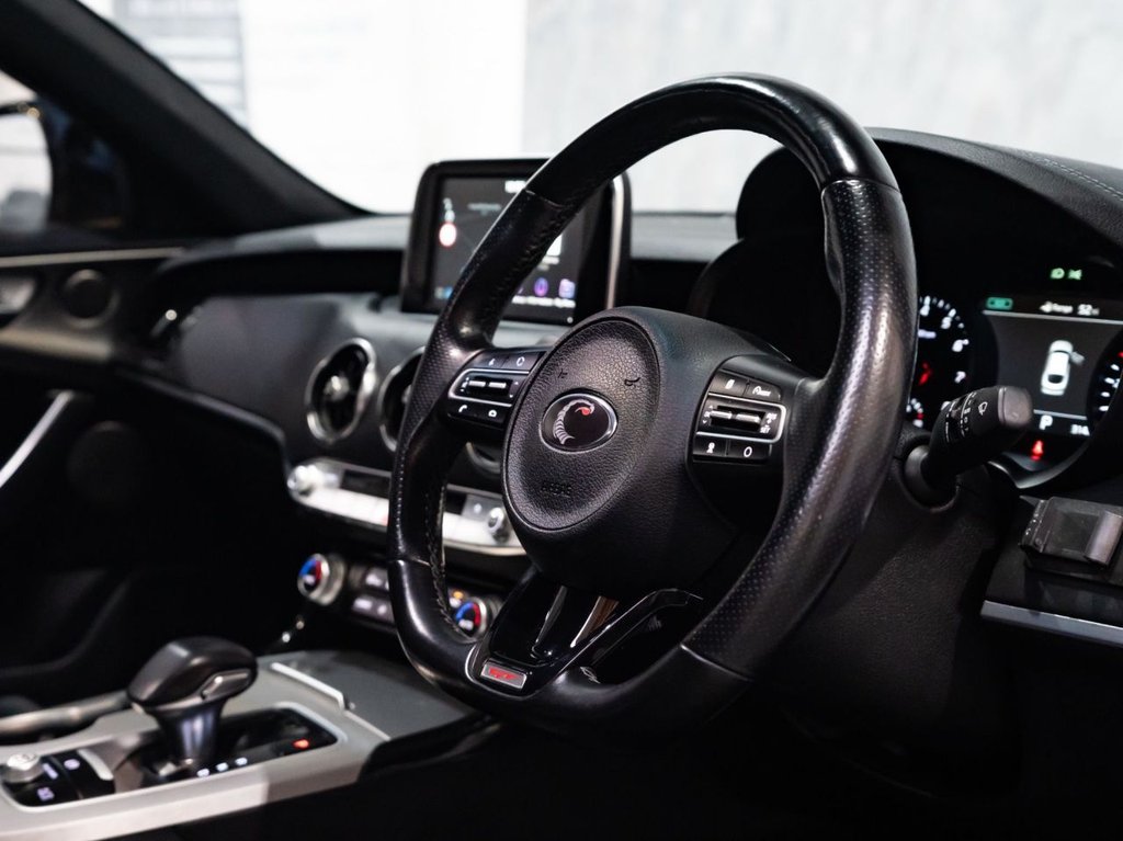 Used Kia Stinger 2017 for sale - 77677226: Photo 16