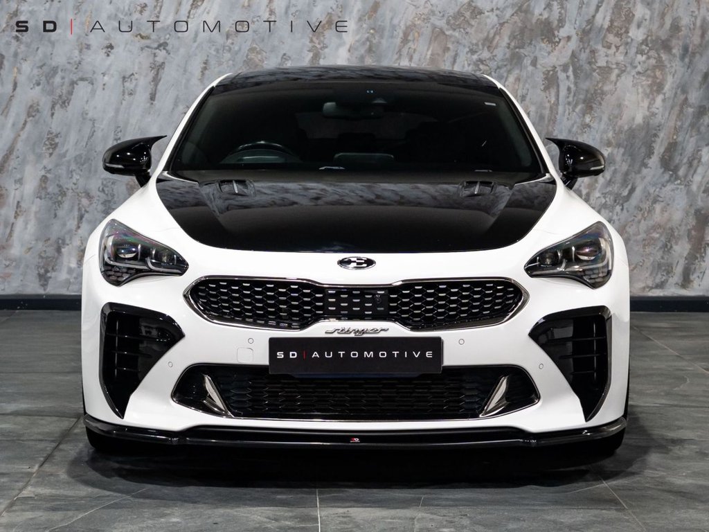 Used Kia Stinger 2017 for sale - 77677226: Photo 2
