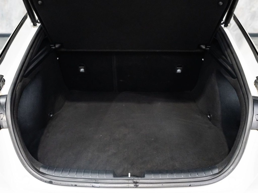 Used Kia Stinger 2017 for sale - 77677226: Photo 21