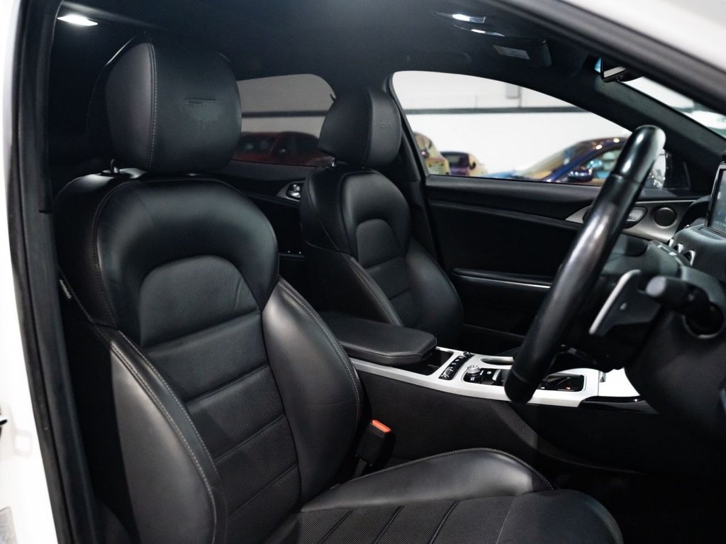 Used Kia Stinger 2017 for sale - 77677226: Photo 6