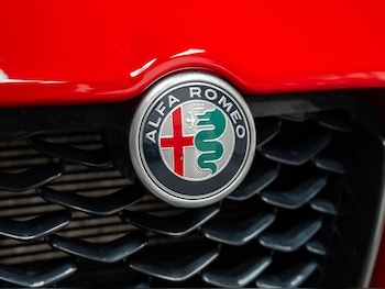 Used Alfa Romeo Stelvio 2023 for sale - 79438303: Photo