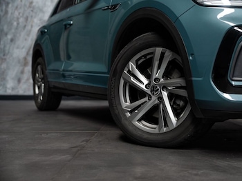 Used Volkswagen T-Roc 2022 for sale - 77780072: Photo