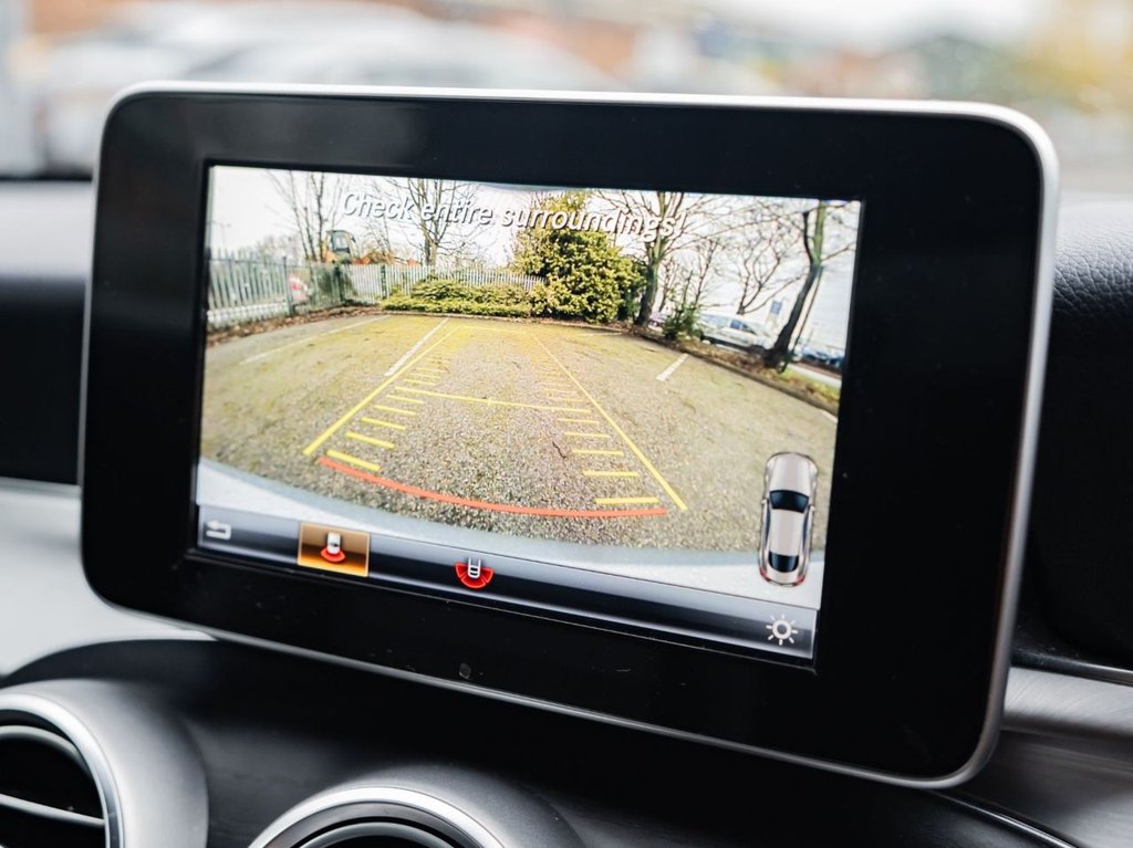 Used Mercedes-Benz C Class 2018 for sale - 77677201: Photo 10