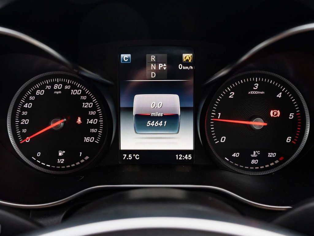 Used Mercedes-Benz C Class 2018 for sale - 77677201: Photo 19