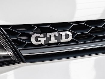 Used Volkswagen Golf 2016 for sale - 78762360: Photo