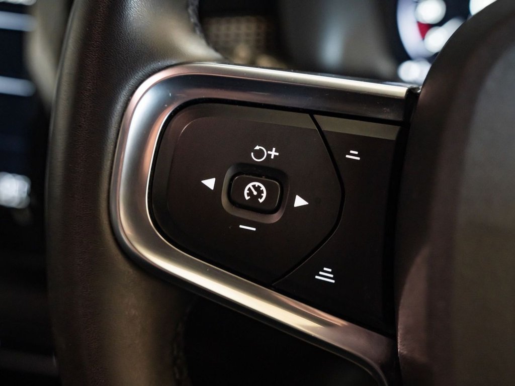 Used Volvo XC40 2021 for sale - 77677177: Photo 27