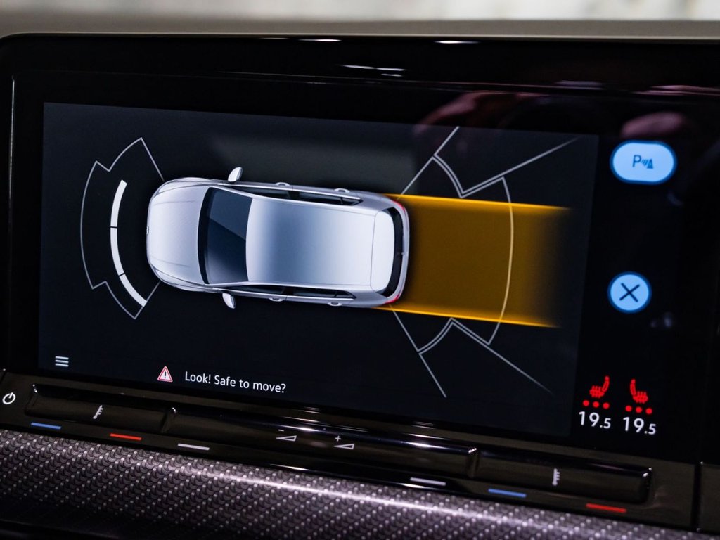 Used Volkswagen Golf 2023 for sale - 77677188: Photo 11