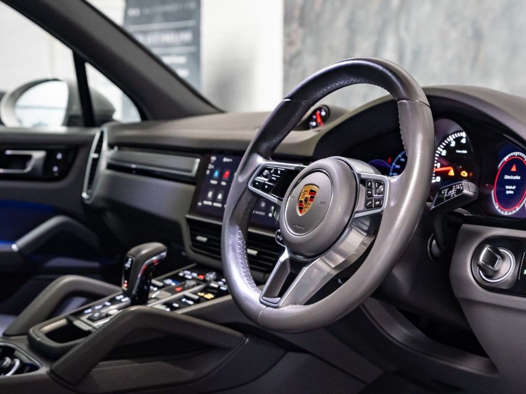 Used Porsche Cayenne 2022 for sale - 78095857: Photo 16