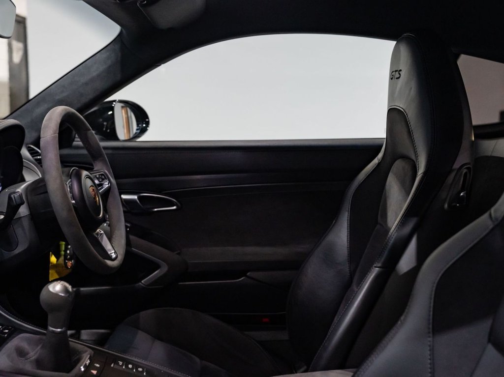 Used Porsche Cayman 2018 for sale - 77677191: Photo 12