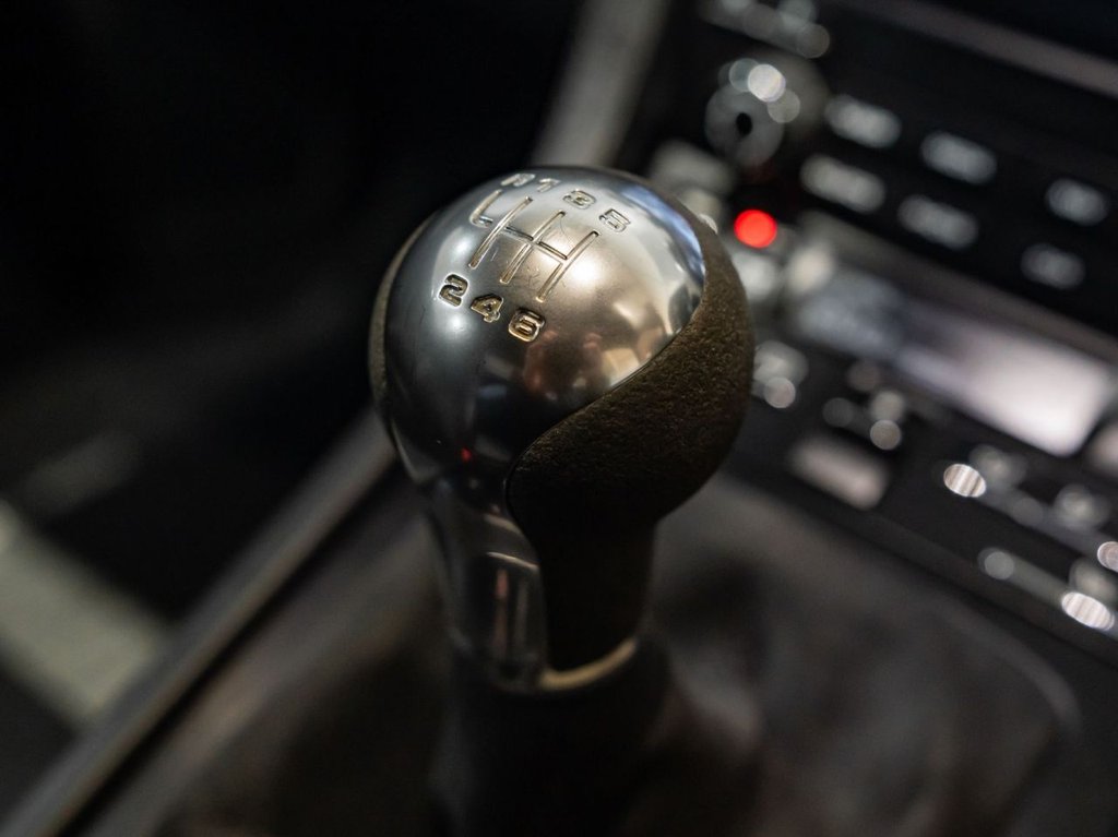 Used Porsche Cayman 2018 for sale - 77677191: Photo 18