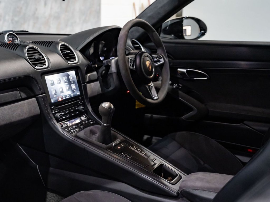 Used Porsche Cayman 2018 for sale - 77677191: Photo 20
