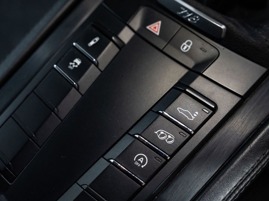 Used Porsche Cayman 2018 for sale - 77677191: Photo 24