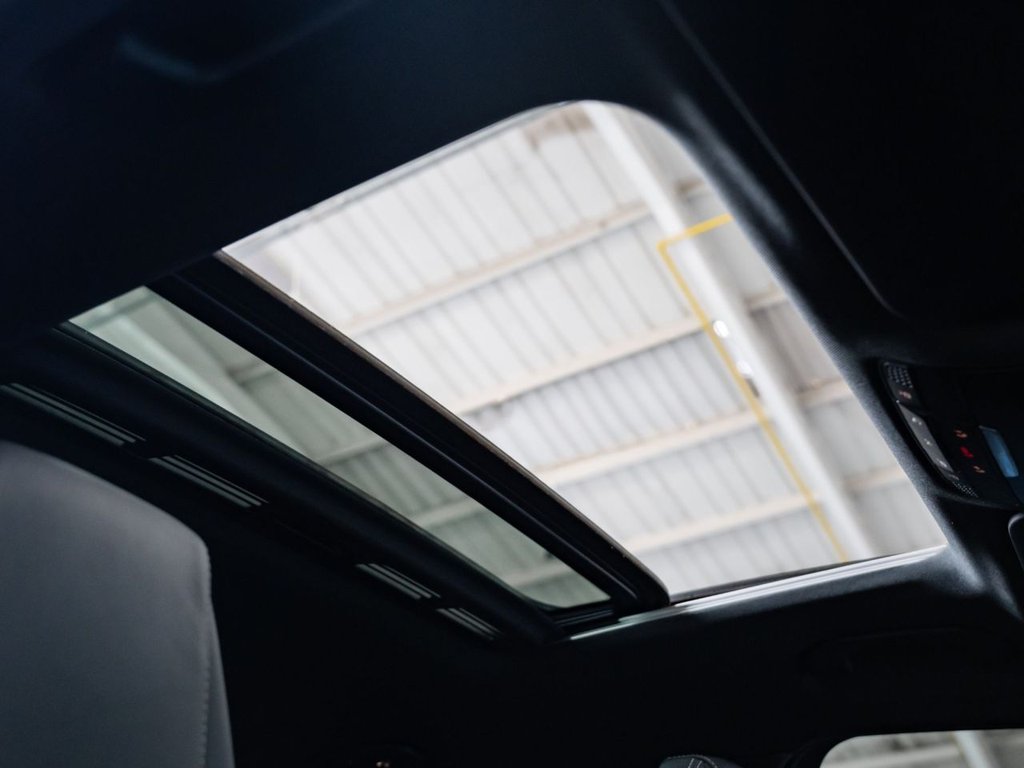 Used Mercedes-Benz GLC 2019 for sale - 78134359: Photo 36