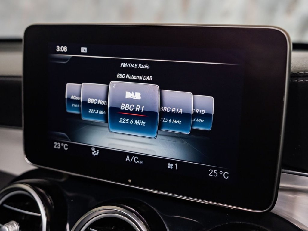 Used Mercedes-Benz GLC 2019 for sale - 78134359: Photo 37