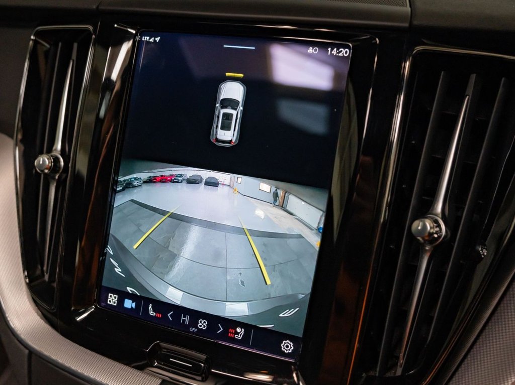 Used Volvo XC60 2022 for sale - 77677236: Photo 12