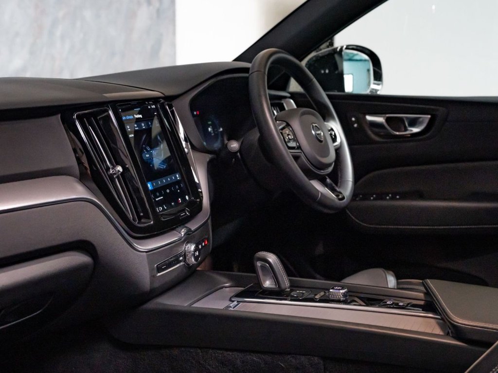 Used Volvo XC60 2022 for sale - 77677236: Photo 25