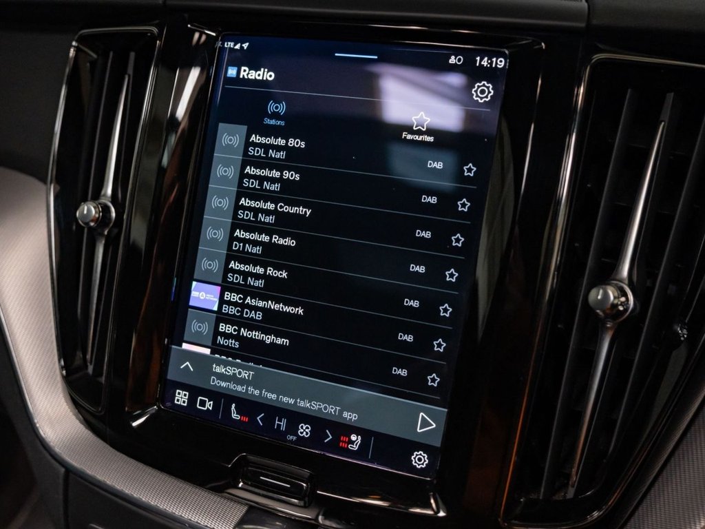 Used Volvo XC60 2022 for sale - 77677236: Photo 35