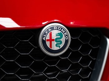 Used Alfa Romeo Giulia 2017 for sale - 79400518: Photo