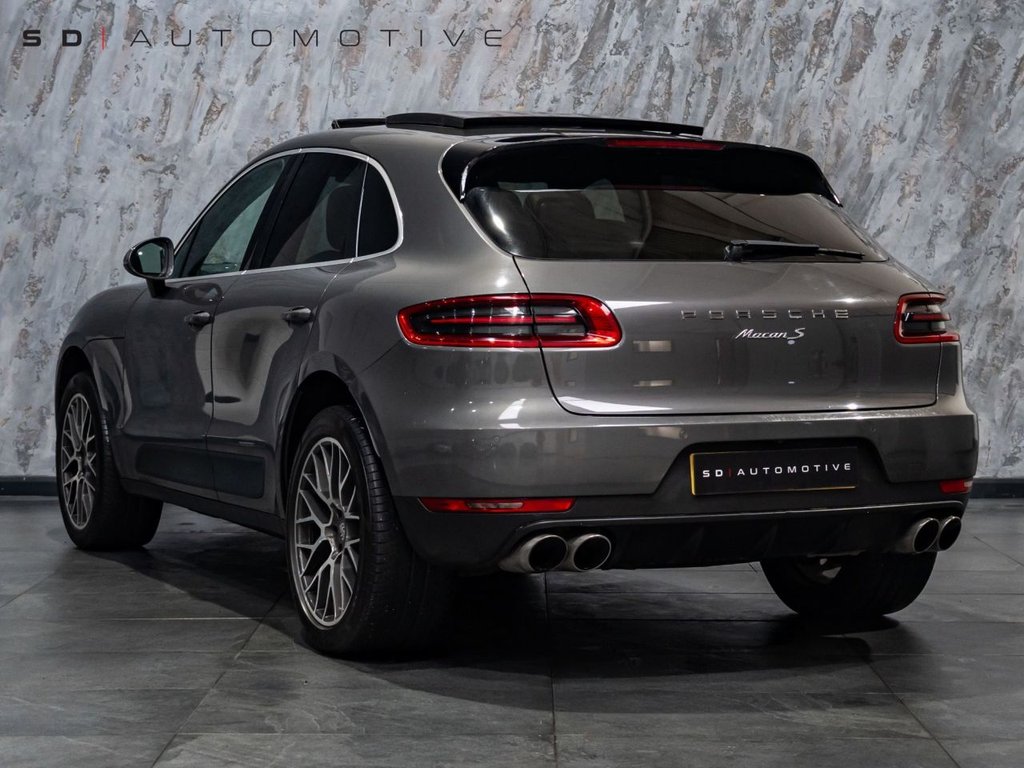 Used Porsche Macan 2018 for sale - 77677211: Photo 11