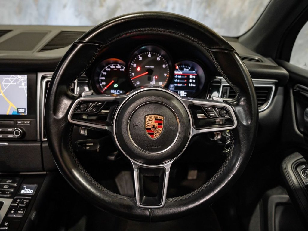 Used Porsche Macan 2018 for sale - 77677211: Photo 18