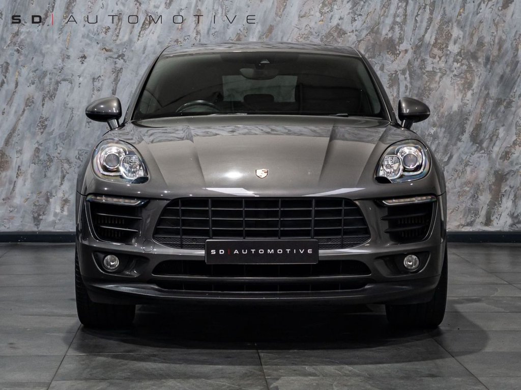 Used Porsche Macan 2018 for sale - 77677211: Photo 2