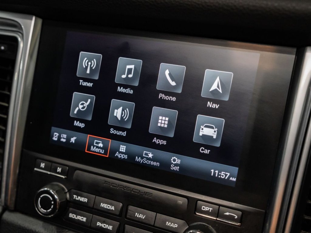 Used Porsche Macan 2018 for sale - 77677211: Photo 30