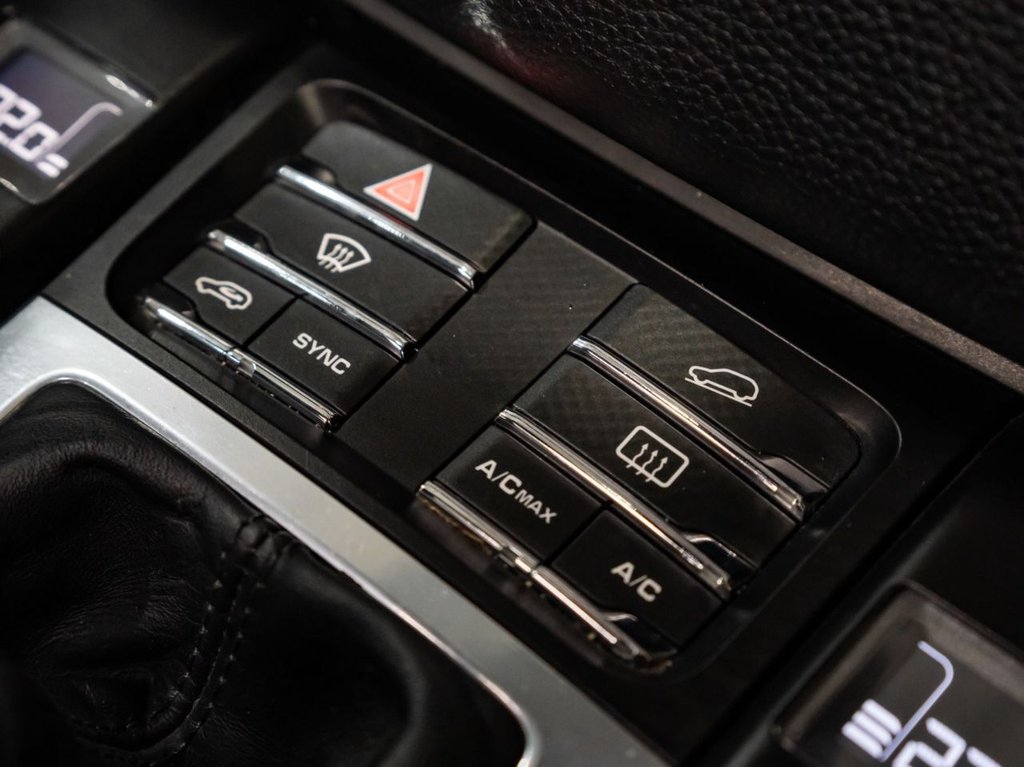 Used Porsche Macan 2018 for sale - 77677211: Photo 35