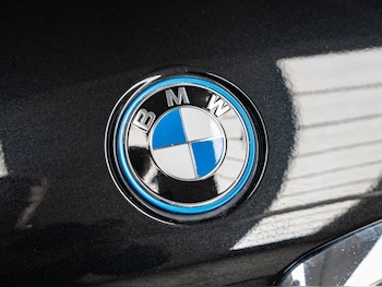 Used BMW 5 Series 2023 for sale - 78200795: Photo