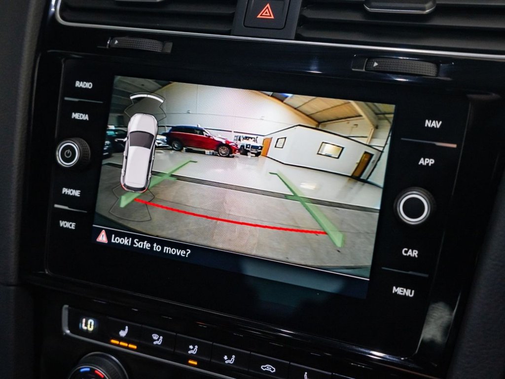 Used Volkswagen Golf 2019 for sale - 77677173: Photo 11