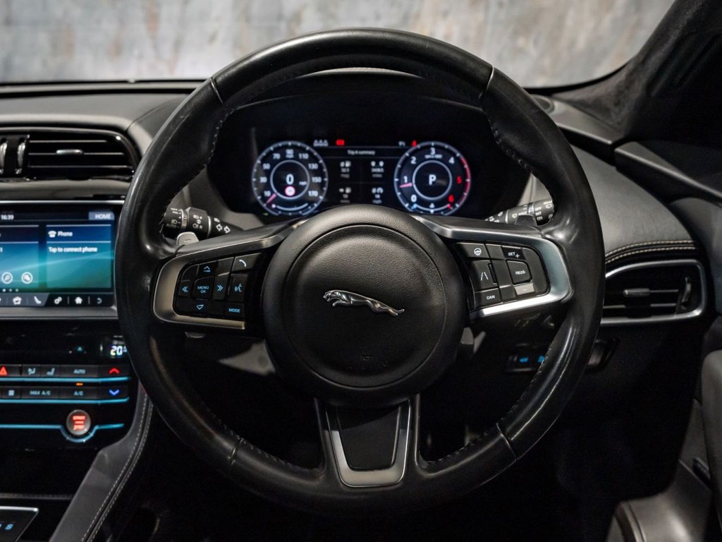 Used Jaguar F-Pace 2019 for sale - 77677205: Photo 18