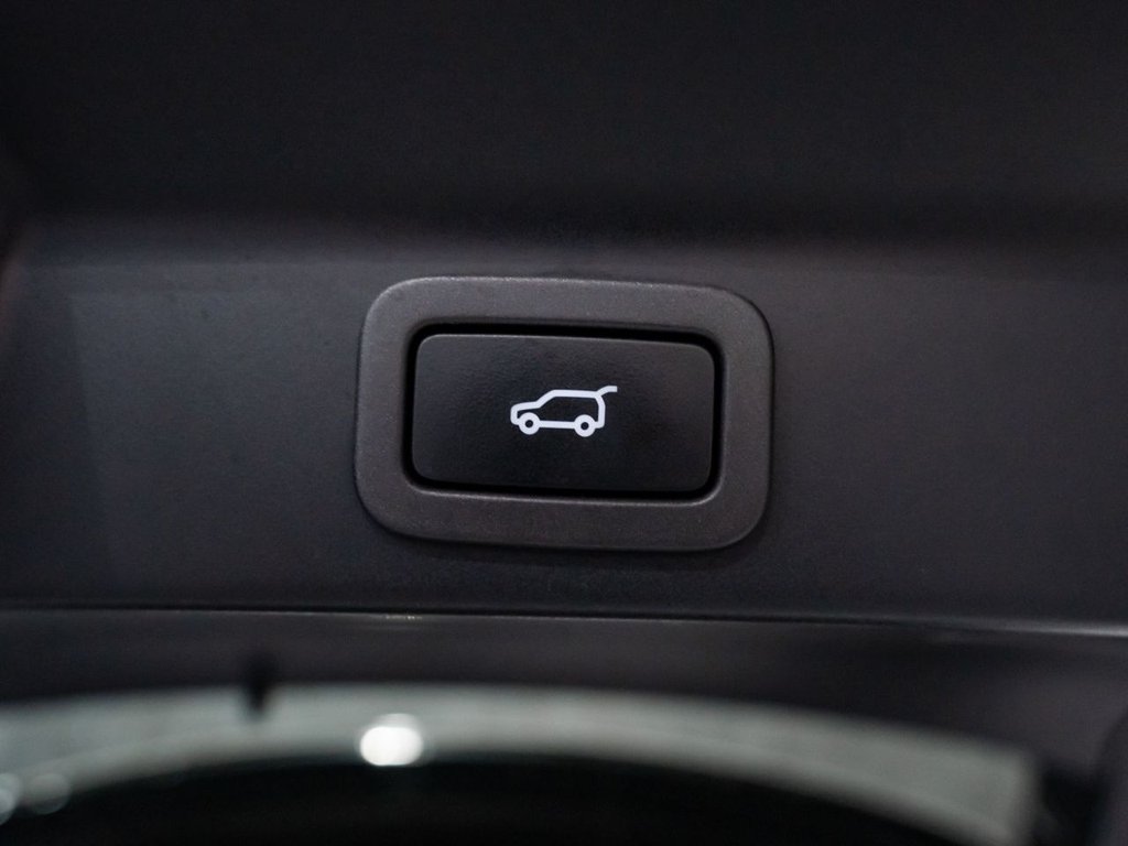 Used Jaguar F-Pace 2019 for sale - 77677205: Photo 26