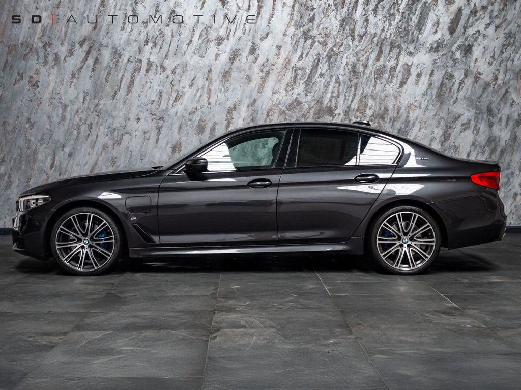 Used BMW 5 Series 2018 for sale - 77677233: Photo 12