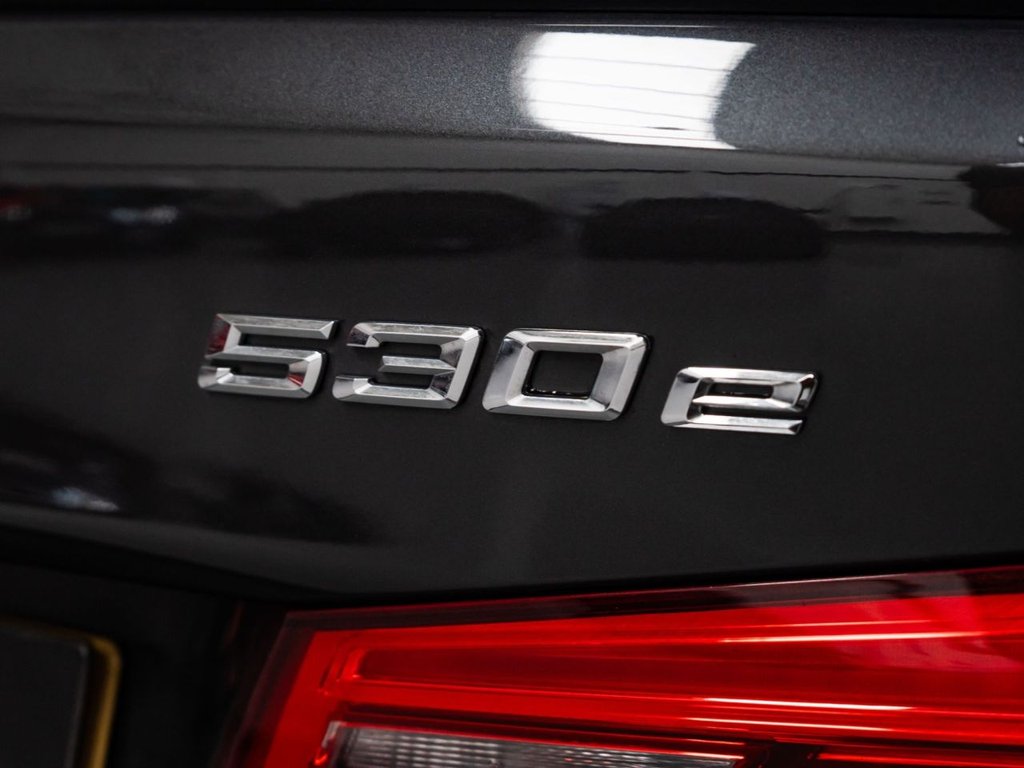 Used BMW 5 Series 2018 for sale - 77677233: Photo 21