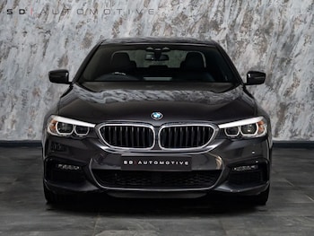 Used BMW 5 Series 2018 for sale - 77677233: Photo