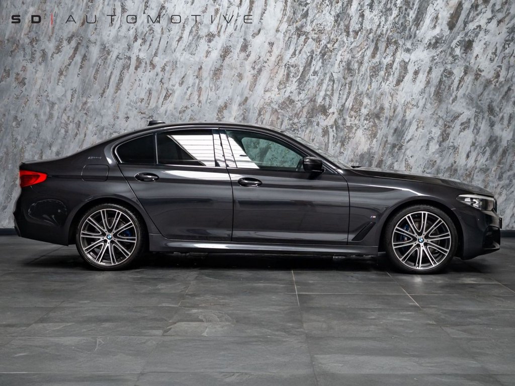 Used BMW 5 Series 2018 for sale - 77677233: Photo 8