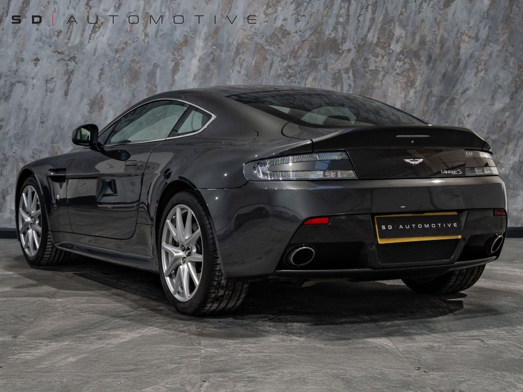 Used Aston Martin Vantage 2013 for sale - 77677202: Photo 11