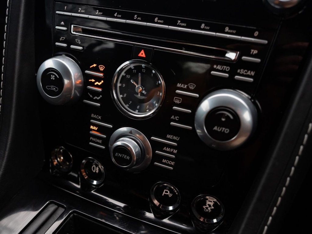 Used Aston Martin Vantage 2013 for sale - 77677202: Photo 26