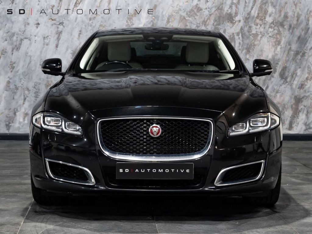 Used Jaguar XJ 2019 for sale - 77677164: Photo 2