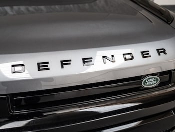 Used Land Rover Defender 110 2020 for sale - 79072437: Photo